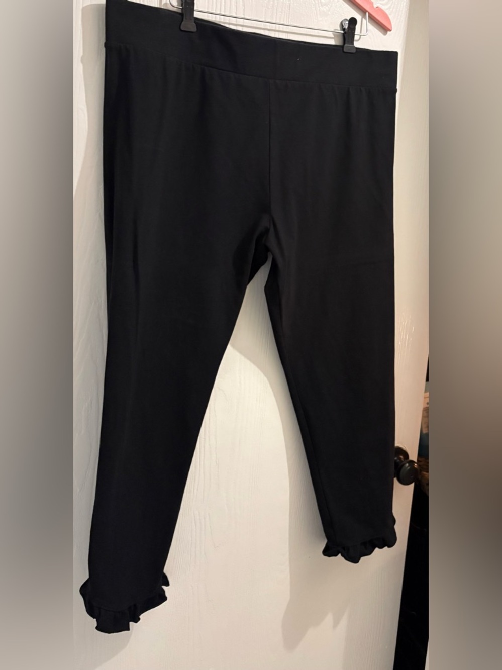 LOGO comfortable black capris 
XL